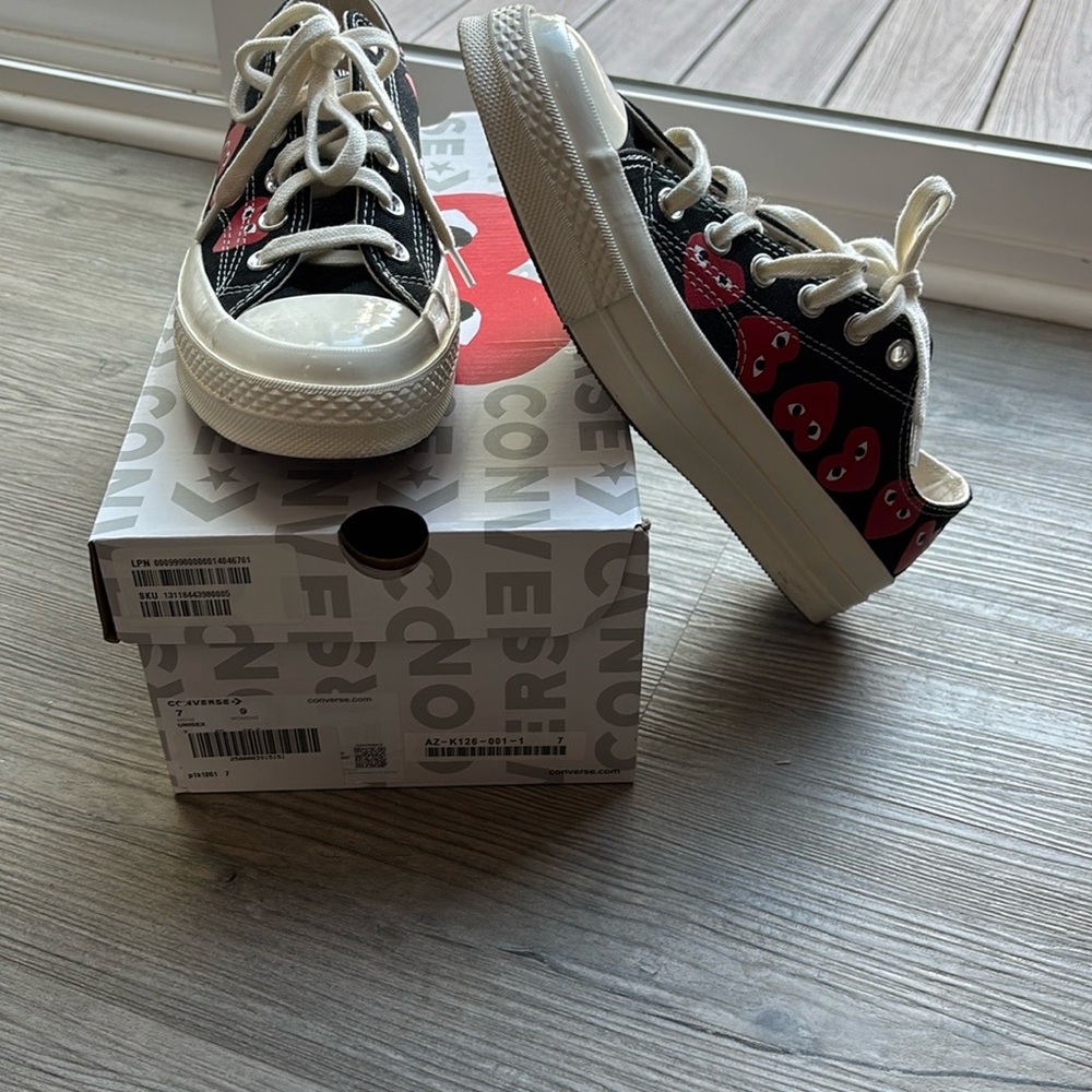 Converse Cômme des Garçons Black and White Sneakers with Red Accents 9 - Picture 4 of 8
